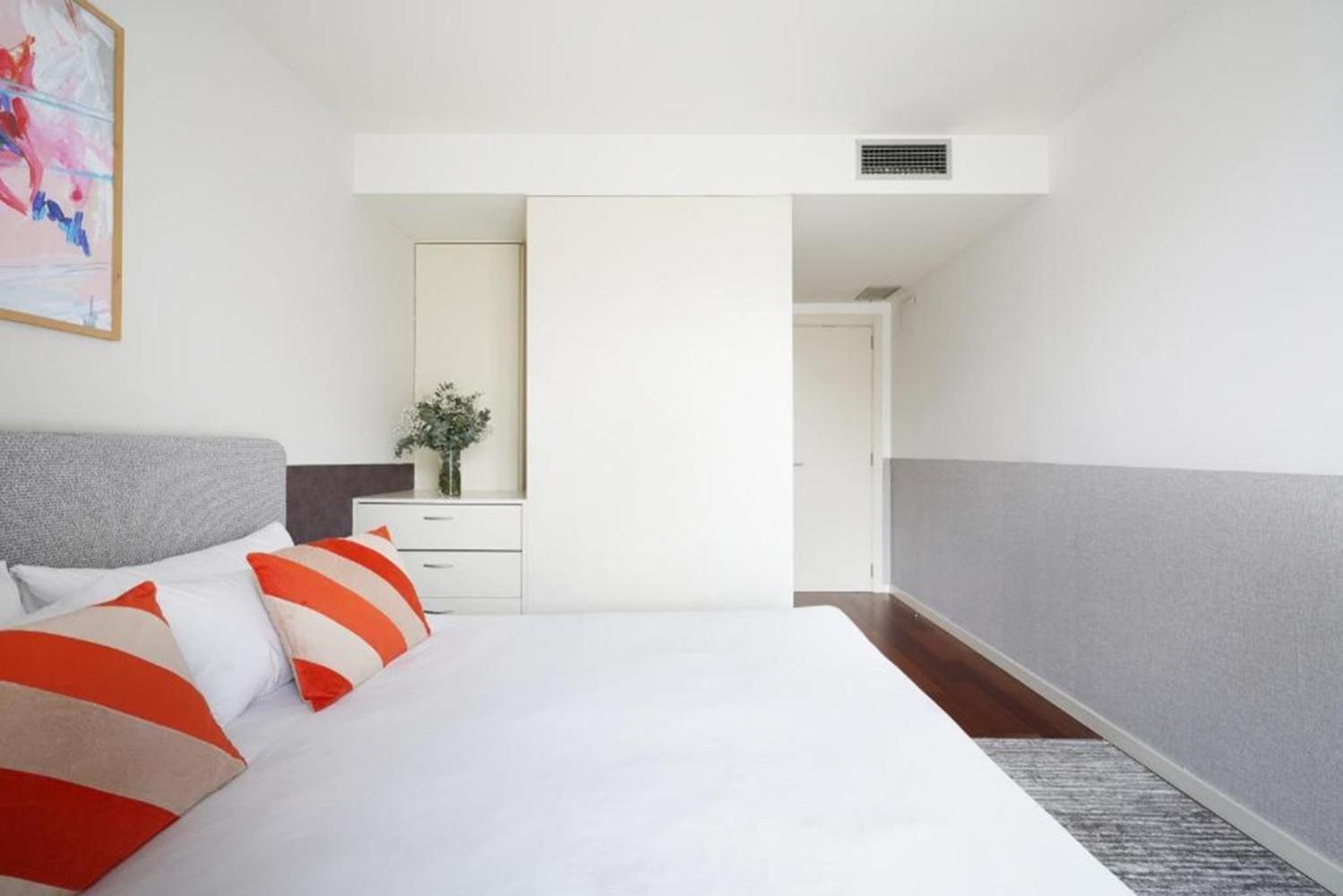 Ola Living Plaza Catalunya Apartman Barcelona Kültér fotó
