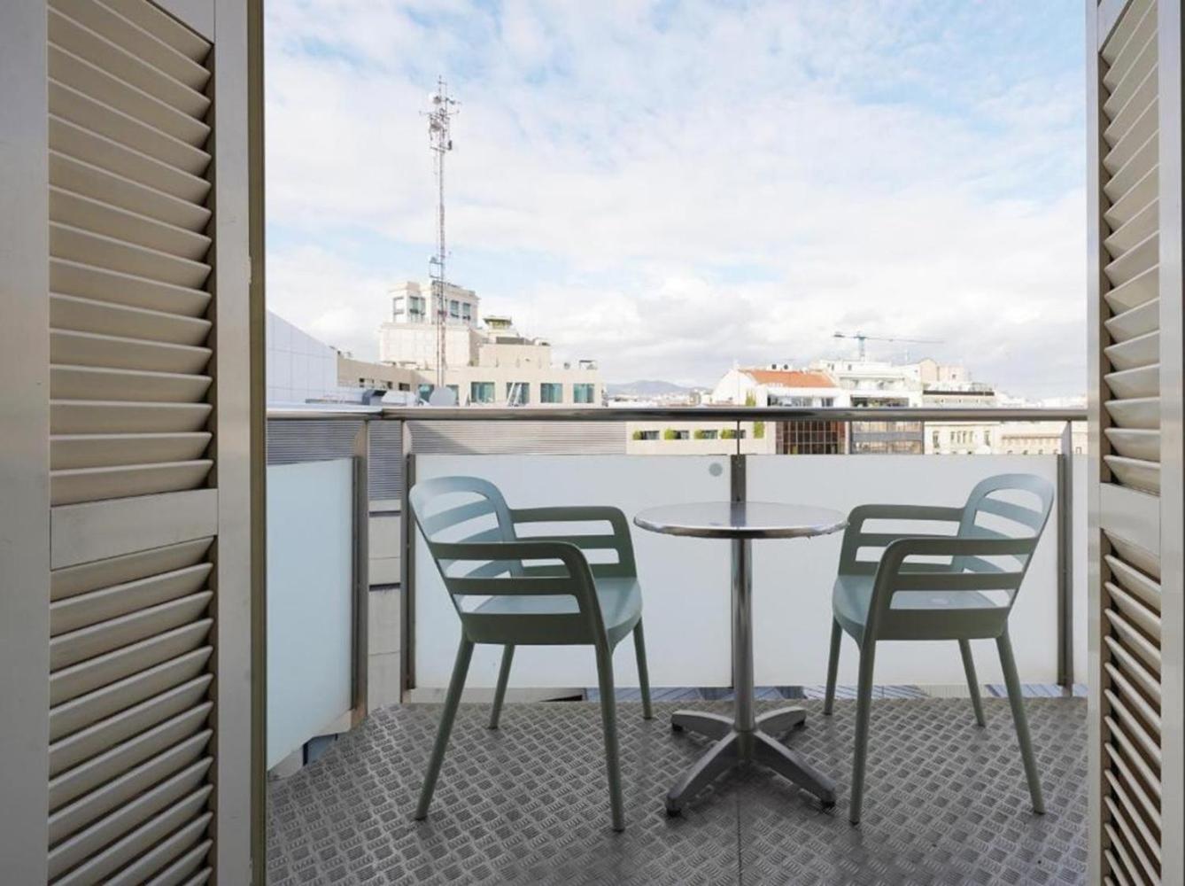 Ola Living Plaza Catalunya Apartman Barcelona Kültér fotó